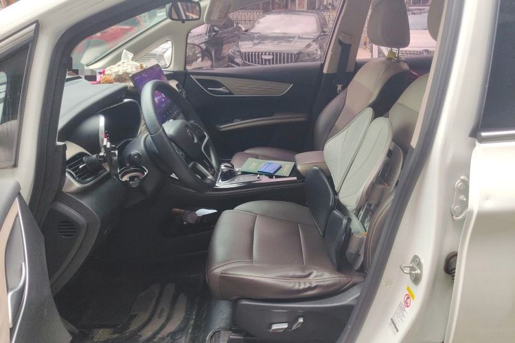 Used BYD Song MAX New Energy 2022 DM-i 105KM Executive Edition Left Front Seat