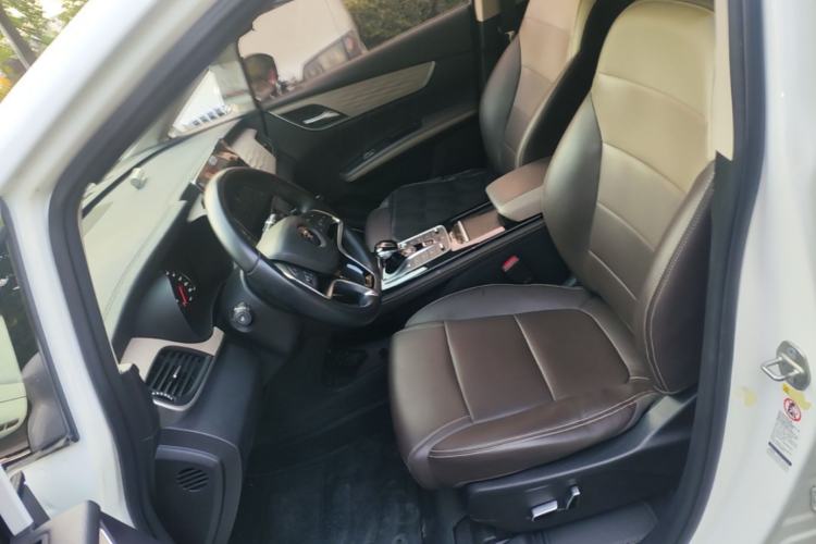 Used BYD Song MAX New Energy 2022 DM-i 105KM Flagship Model Left Front Seat