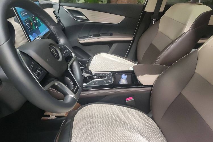 Used BYD Song MAX New Energy 2022 DM-i 105KM Flagship Model Left Front Seat
