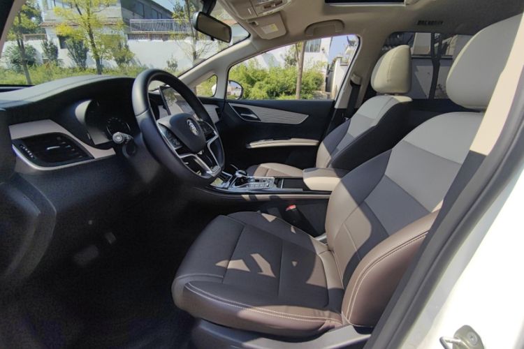 Used BYD Song MAX New Energy 2022 DM-i 105KM Prestige Model Left Front Seat