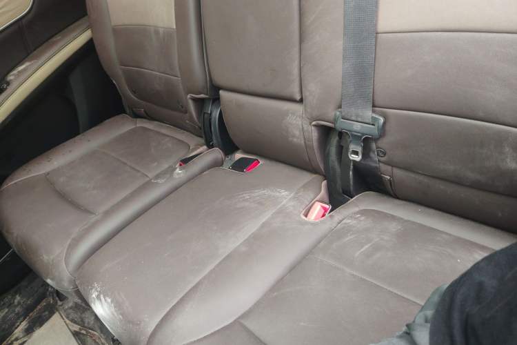 Used BYD Song MAX New Energy 2022 DM-i 105KM Flagship Model Left Rear Seat