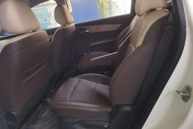 Used BYD Song MAX New Energy 2022 DM-i 105KM Executive Edition Left Rear Seat