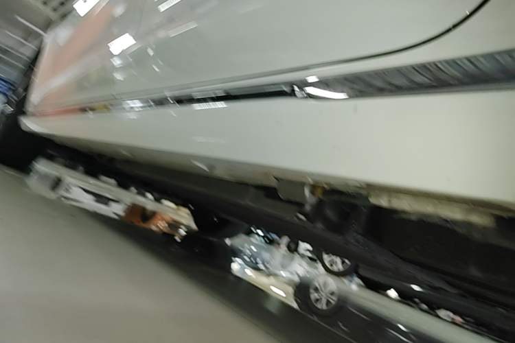 Used BYD Song MAX New Energy 2022 DM-i 105KM Prestige Model Left Side Sill
