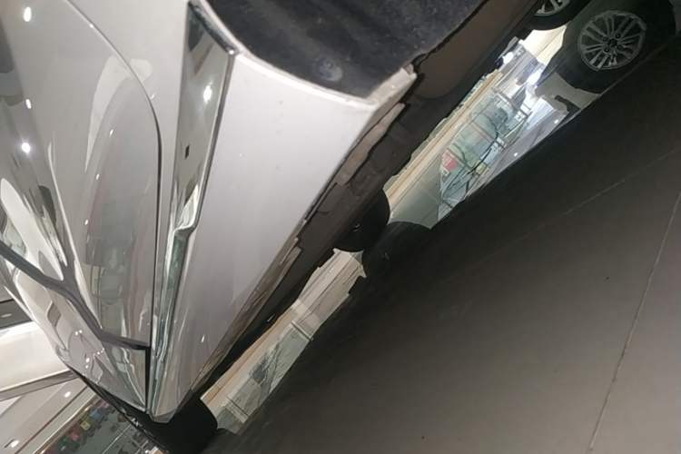 Used BYD Song MAX New Energy 2022 DM-i 105KM Executive Edition Left Side Sill