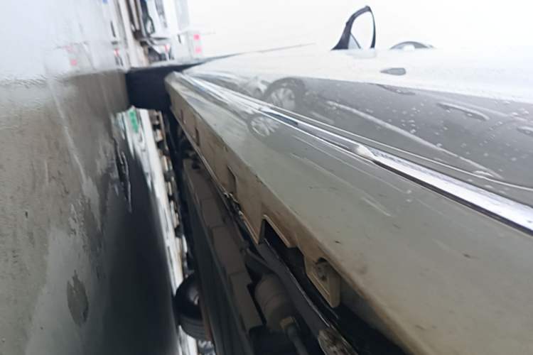 Used BYD Song MAX New Energy 2022 DM-i 105KM Flagship Model Left Side Sill