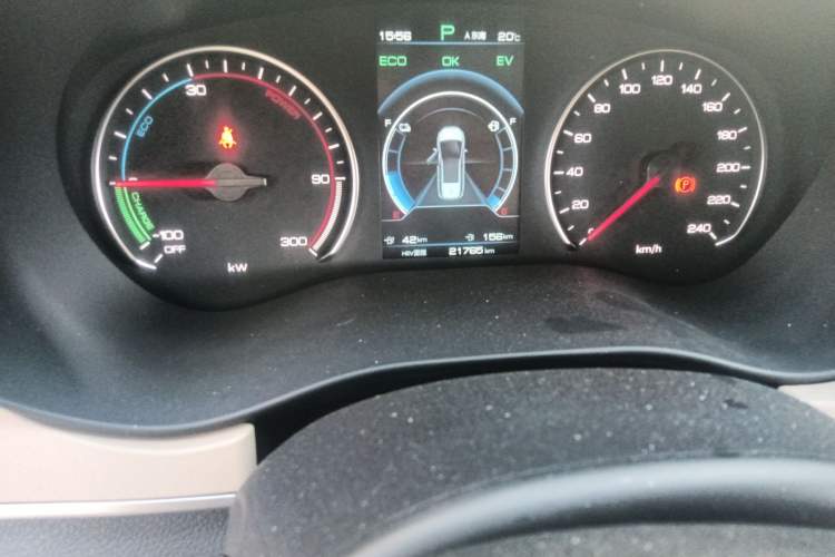 Used BYD Song MAX New Energy 2022 DM-i 105KM Prestige Model Odometer Close Up
