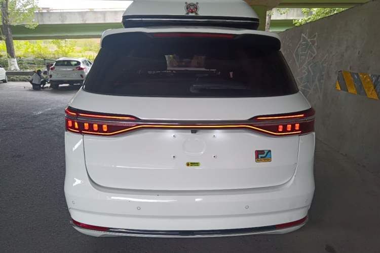 Used BYD Song MAX New Energy 2022 DM-i 105KM Executive Edition Rear