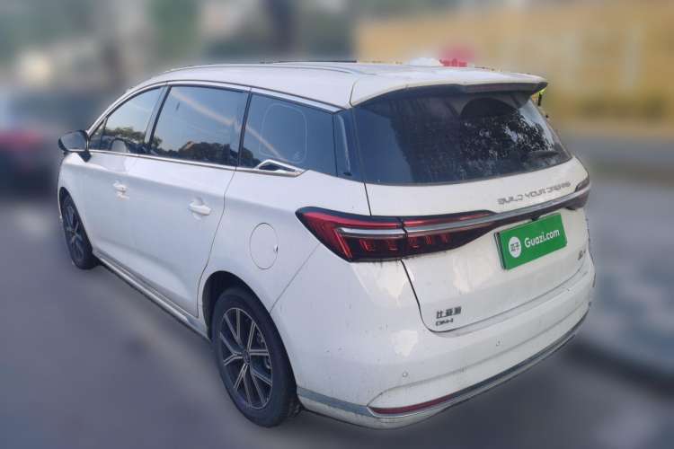 Used BYD Song MAX New Energy 2022 DM-i 105KM Prestige Model Rear Left 45 Deg