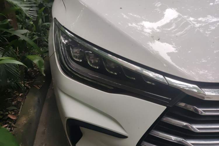 Used BYD Song MAX New Energy 2022 DM-i 105KM Flagship Model Right Front Headlight