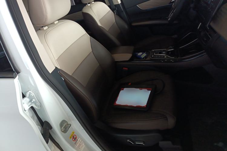Used BYD Song MAX New Energy 2022 DM-i 105KM Executive Edition Right Front Seat