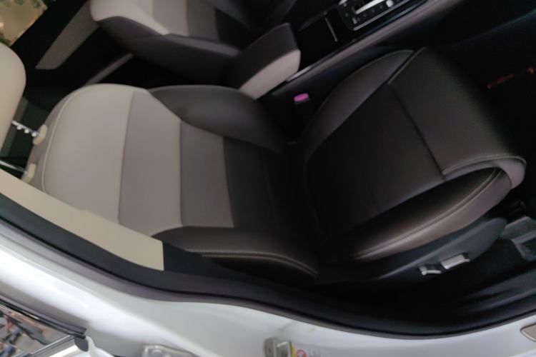 Used BYD Song MAX New Energy 2022 DM-i 105KM Executive Edition Right Front Seat