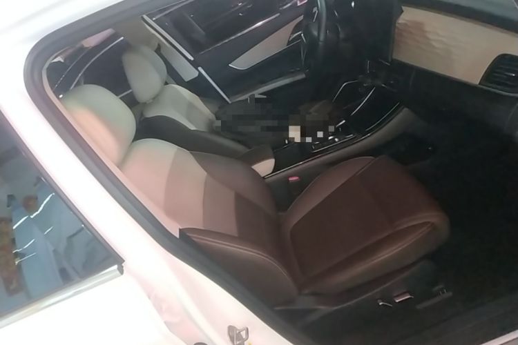 Used BYD Song MAX New Energy 2022 DM-i 105KM Executive Edition Right Front Seat