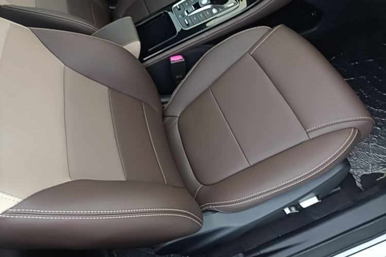 Used BYD Song MAX New Energy 2022 DM-i 105KM Flagship Model Right Front Seat