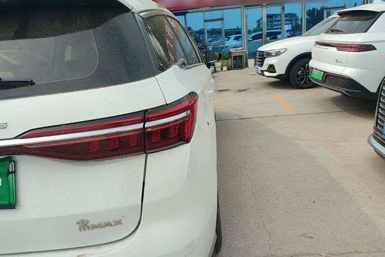 Used BYD Song MAX New Energy 2022 DM-i 105KM Flagship Model Right Rear Taillight