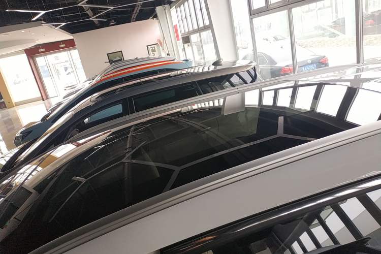Used BYD Song MAX New Energy 2022 DM-i 105KM Flagship Model Roof