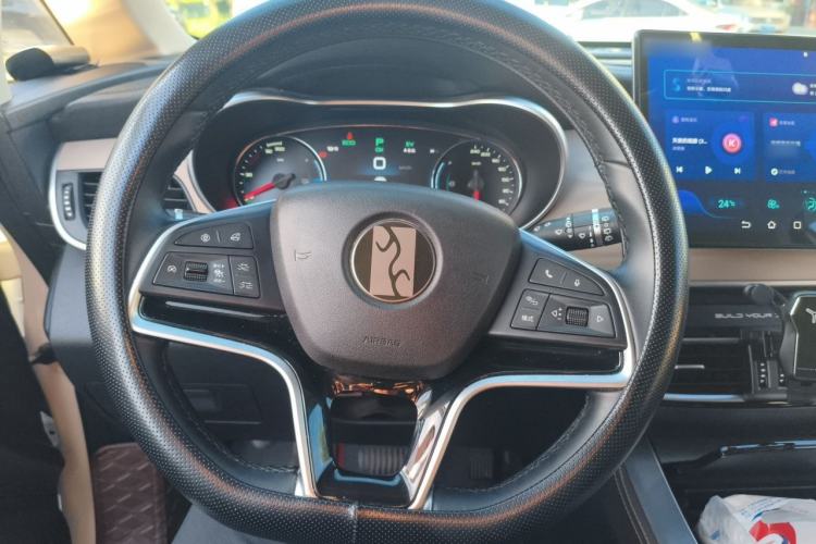 Used BYD Song MAX New Energy 2022 DM-i 105KM Executive Edition Steering Wheel