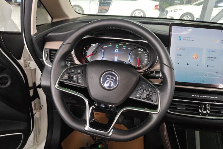Used BYD Song MAX New Energy 2022 DM-i 105KM Executive Edition Steering Wheel