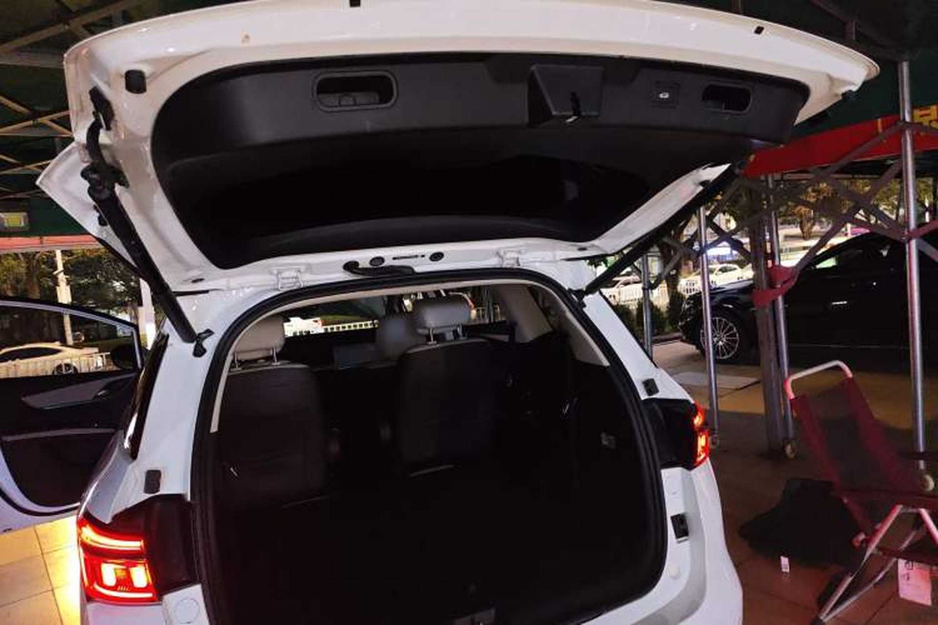 Used BYD Song MAX New Energy 2022 DM-i 105KM Executive Edition Trunk