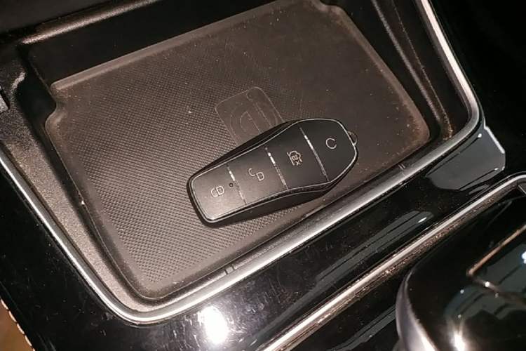 Used BYD Song MAX New Energy 2022 DM-i 105KM Flagship Model Vehicle Key