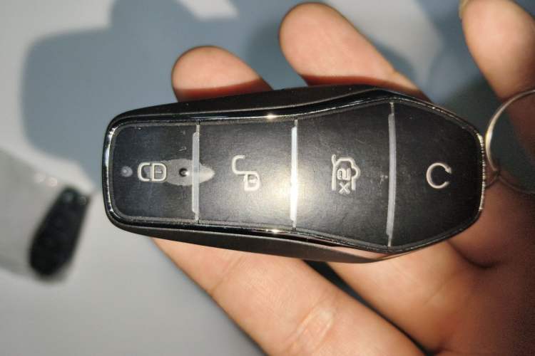 Used BYD Song MAX New Energy 2022 DM-i 105KM Flagship Model Vehicle Key