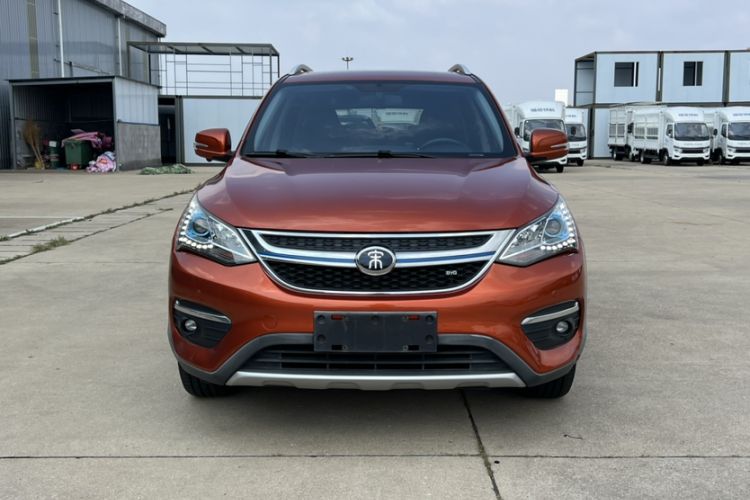 Used BYD Song New Energy 2017 Song DM 1.5TID All-Wheel Drive Luxury Model Exterior 8