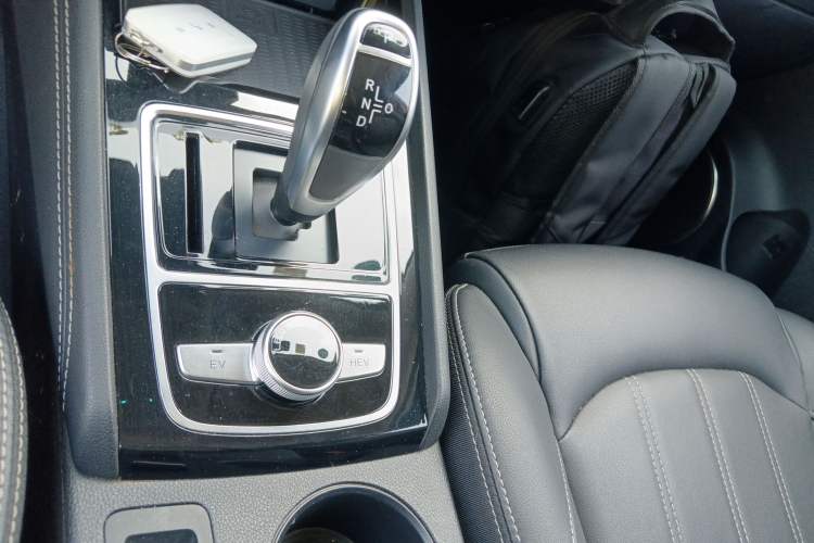 Used BYD Song New Energy 2019 Song DM 1.5TID Smart Connect Premium Model Gear Lever