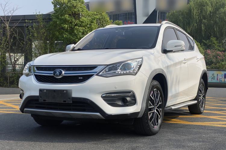 Used BYD Song New Energy 2017 Song DM 1.5TID All-Wheel Drive Prestige Model Left Front Headlight