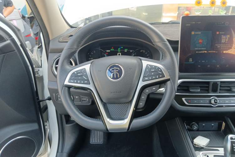 Used BYD Song New Energy 2019 Song DM 1.5TID Smart Connect Premium Model Steering Wheel