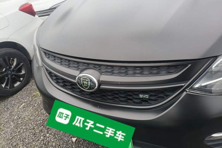 Used BYD Song New Energy 2017 Song DM 1.5TID All-Wheel Drive Luxury Model Front