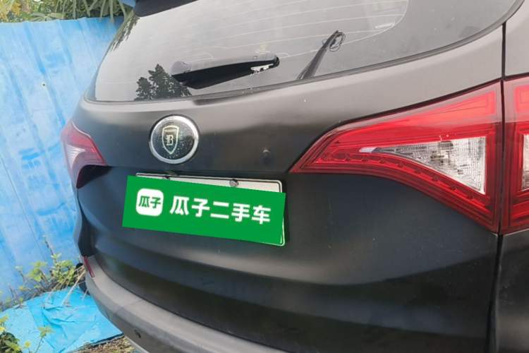Used BYD Song New Energy 2017 Song DM 1.5TID All-Wheel Drive Luxury Model Rear
