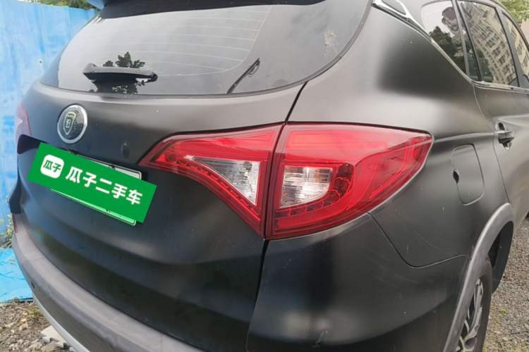 Used BYD Song New Energy 2017 Song DM 1.5TID All-Wheel Drive Luxury Model Rear Right 45 Deg