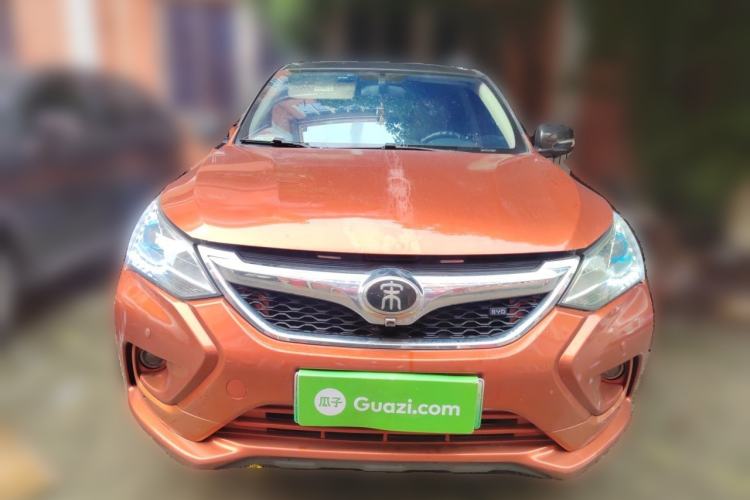 Used BYD Song New Energy 2017 Song DM 1.5TID All-Wheel Drive Luxury Model Front