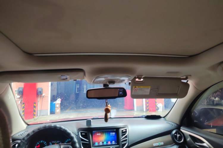 Used BYD Song New Energy 2017 Song DM 1.5TID All-Wheel Drive Luxury Model Headliner