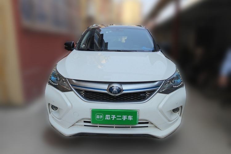 Used BYD Song New Energy 2017 Song DM 1.5TID All-Wheel Drive Luxury Model Front