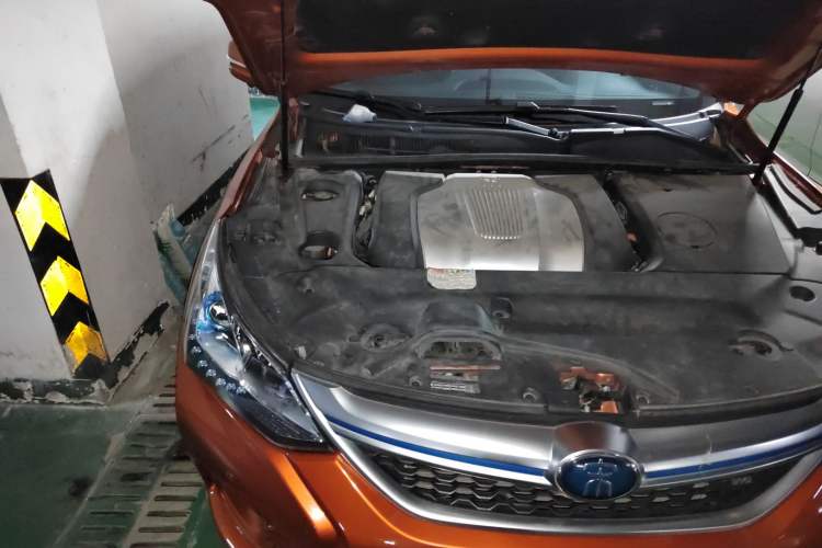 Used BYD Song New Energy 2017 Song DM 1.5TID All-Wheel Drive Prestige Model Engine Bay Right