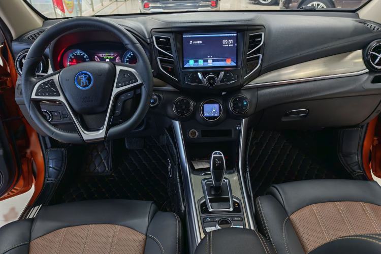 Used BYD Song New Energy 2017 Song DM 1.5TID All-Wheel Drive Luxury Model Exterior 9
