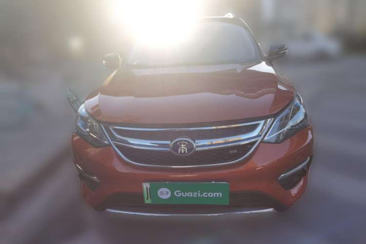 Used BYD Song New Energy 2017 Song DM 1.5TID All-Wheel Drive Luxury Model Front