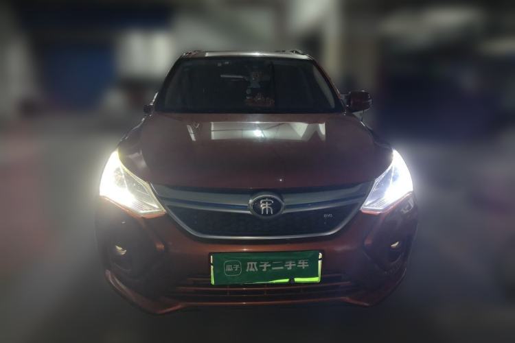 Used BYD Song New Energy 2017 Song DM 1.5TID All-Wheel Drive Prestige Model Front