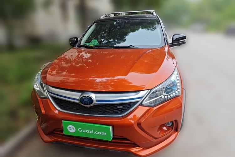 Used BYD Song New Energy 2017 Song DM 1.5TID All-Wheel Drive Luxury Model Front