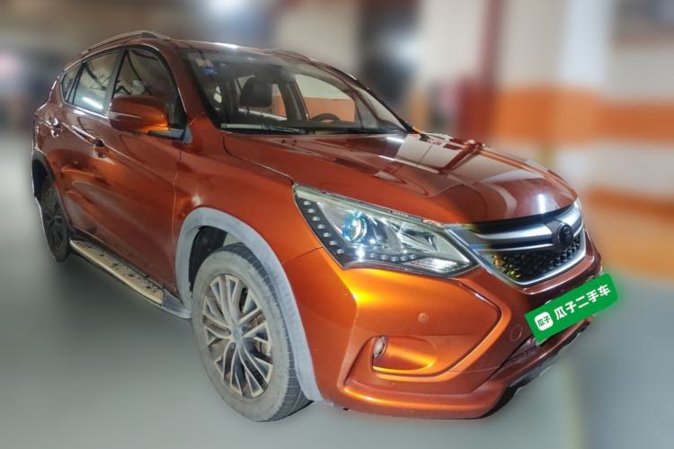 Used BYD Song New Energy 2017 Song DM 1.5TID All-Wheel Drive Prestige Model Front Right 45 Deg