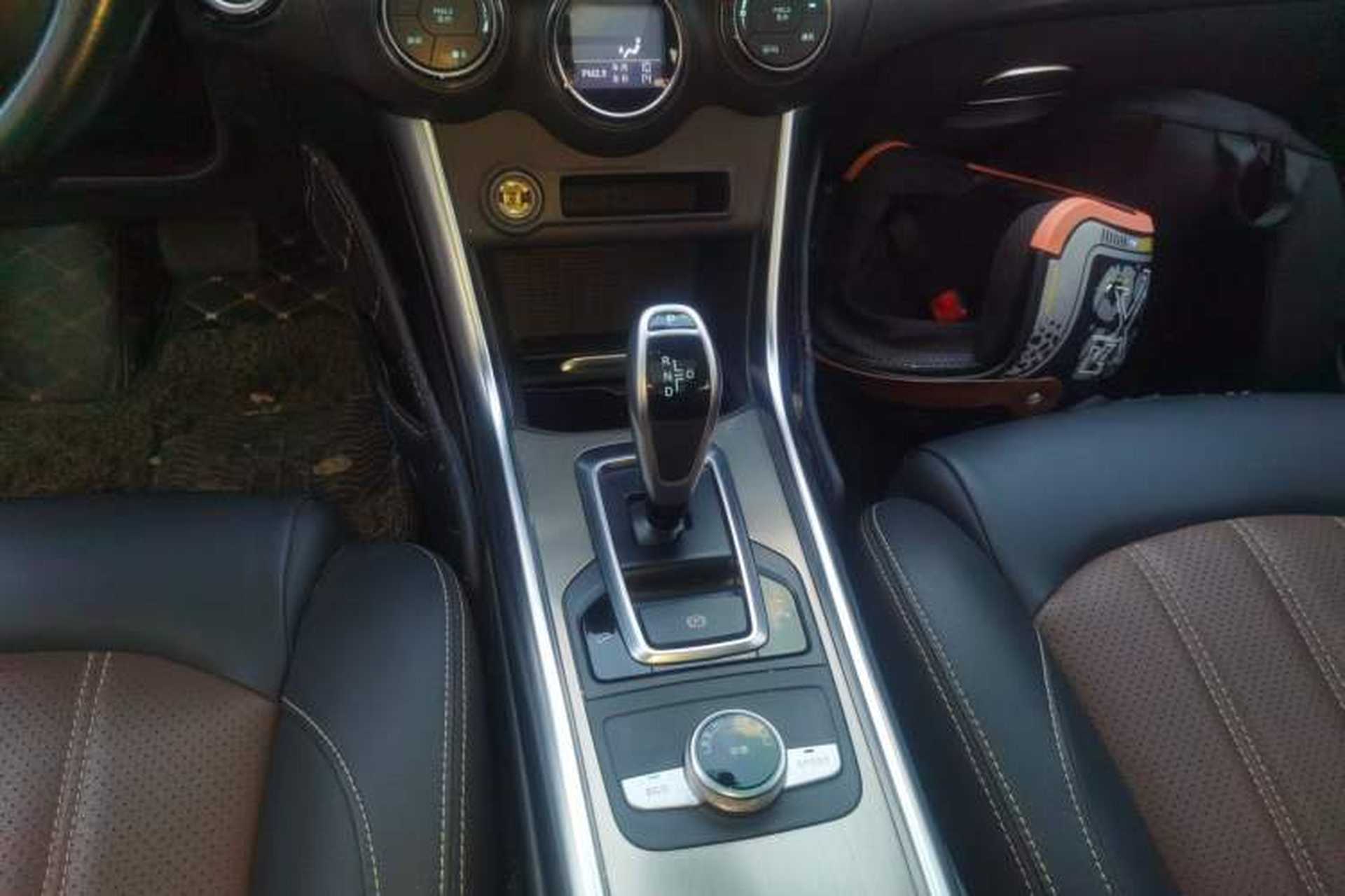 Used BYD Song New Energy 2017 Song EV300 Prestige Model Gear Lever