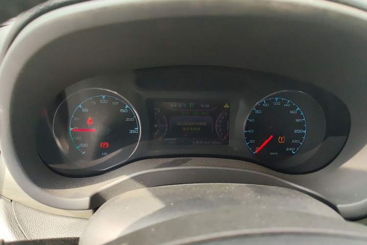 Used BYD Song New Energy 2017 Song DM 1.5TID All-Wheel Drive Luxury Model Instrument Cluster