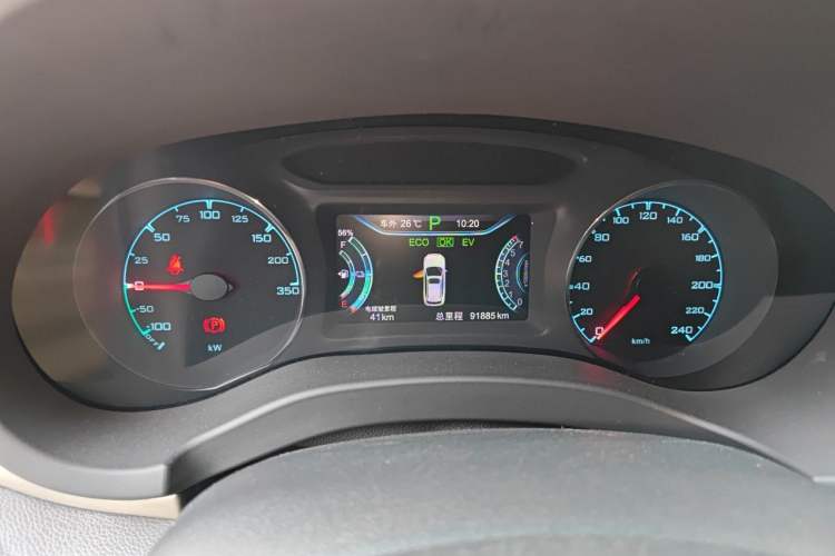 Used BYD Song New Energy 2017 Song DM 1.5TID All-Wheel Drive Luxury Model Instrument Cluster