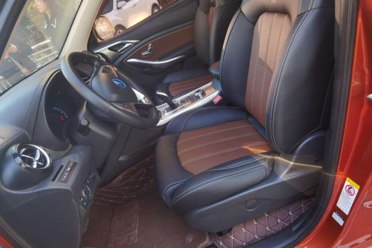 Used BYD Song New Energy 2017 Song DM 1.5TID All-Wheel Drive Luxury Model Left Front Seat