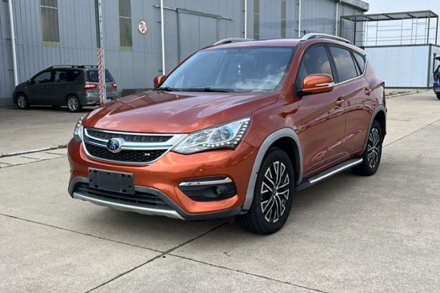 Used BYD Song New Energy 2017 Song DM 1.5TID All-Wheel Drive Luxury Model
