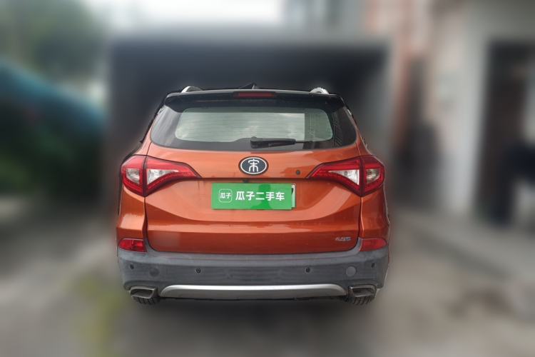 Used BYD Song New Energy 2017 Song DM 1.5TID All-Wheel Drive Luxury Model Rear