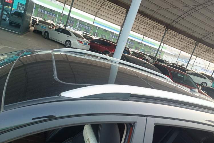 Used BYD Song New Energy 2017 Song DM 1.5TID All-Wheel Drive Luxury Model Roof