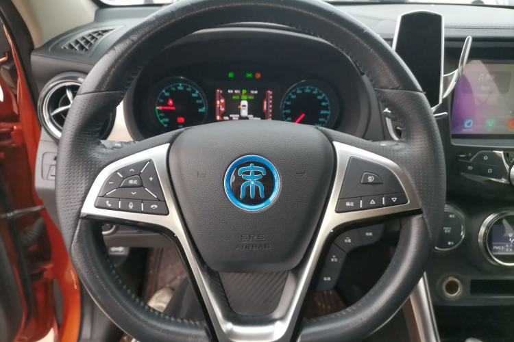 Used BYD Song New Energy 2017 Song DM 1.5TID All-Wheel Drive Luxury Model Steering Wheel