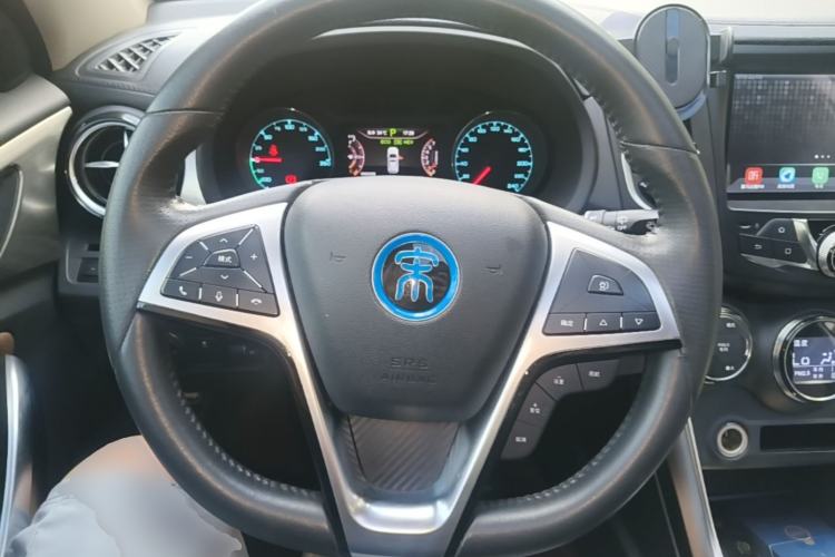 Used BYD Song New Energy 2017 Song DM 1.5TID All-Wheel Drive Luxury Model Steering Wheel