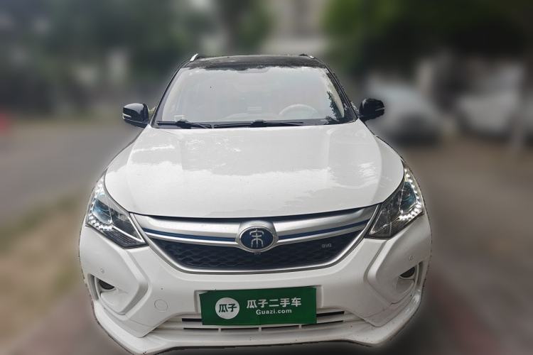 Used BYD Song New Energy 2017 Song DM 1.5TID All-Wheel Drive Luxury Model Front